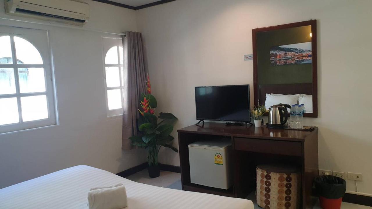 Zen Sukhumvit33 Hotel Banguecoque Exterior foto